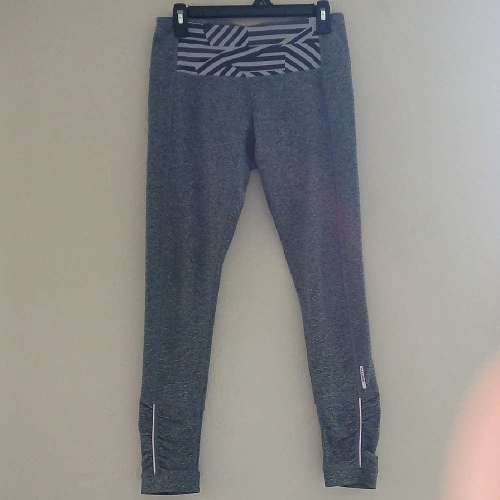 Mondetta Gray Leggings‎ with Black and White Waistband